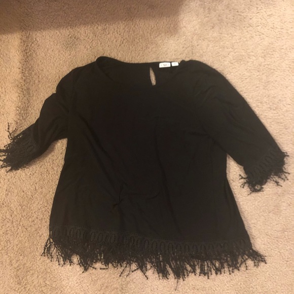 Black fringed sleeve shirt - Picture 1 of 3